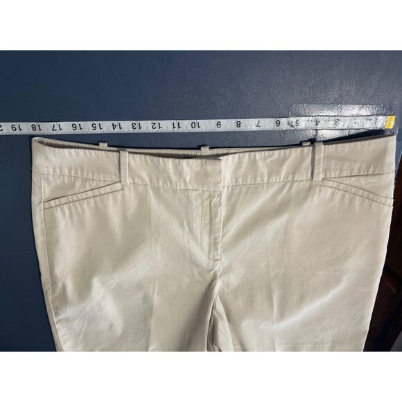 Talbots Petites Womens Beige Cotton Blend Shorts Size 14P - Picture 5 of 10